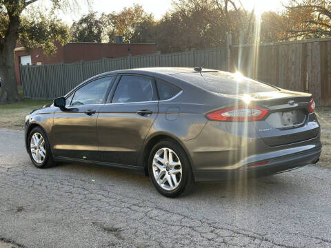 2015 Ford Fusion SE