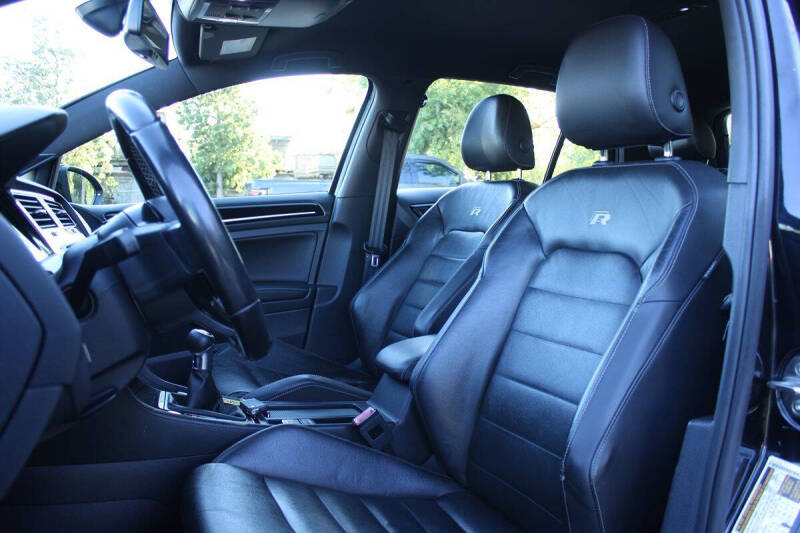 2016 Volkswagen Golf R