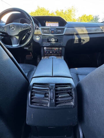 2011 Mercedes-Benz E-Class E 550 Sport