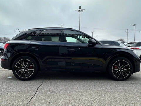 2022 Audi SQ5 3.0T quattro Prestige