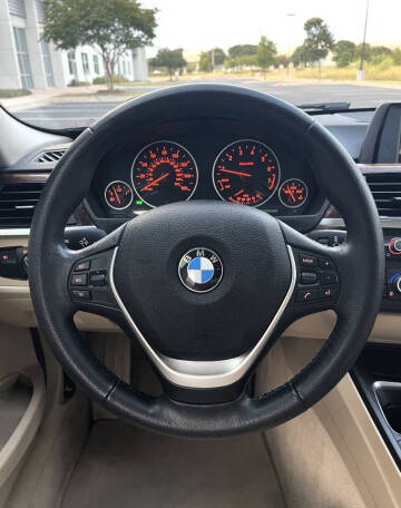 2015 BMW 3 Series 328i