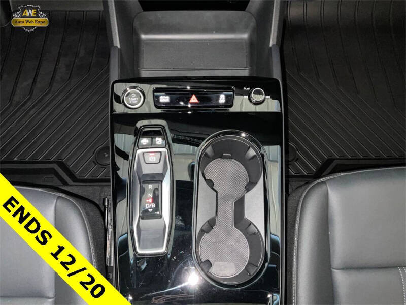 2025 Audi Q6 e-tron Premium