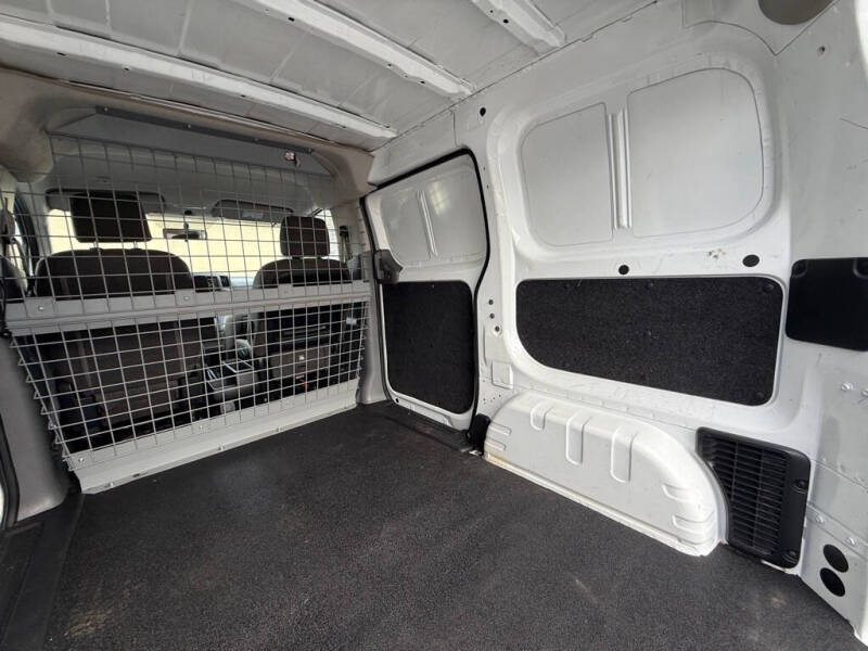 2017 Nissan NV200 SV