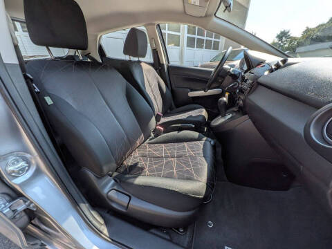 2013 Mazda MAZDA2 Sport