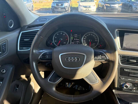 2016 Audi Q5 2.0T quattro Premium Plus