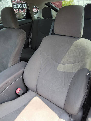 2011 Toyota Prius Five