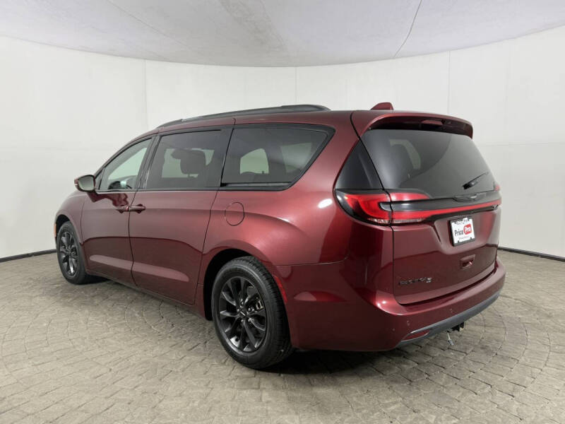 2021 Chrysler Pacifica Touring L