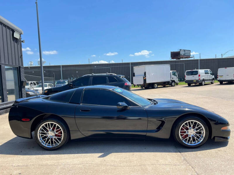 2004 Chevrolet Corvette