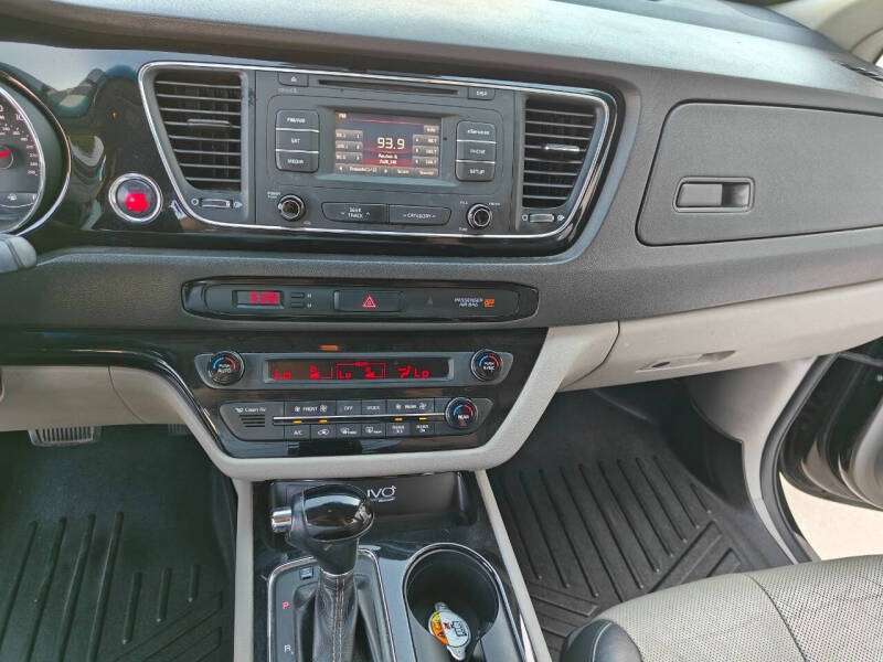 2016 Kia Sedona EX