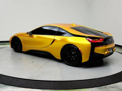 2016 BMW i8