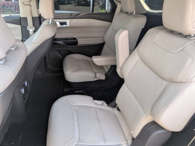 2020 Ford Explorer Platinum