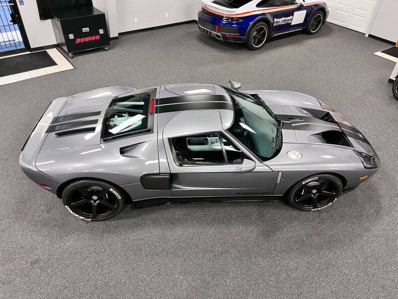 2006 Ford GT