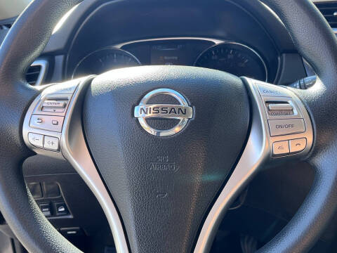 2015 Nissan Rogue SV