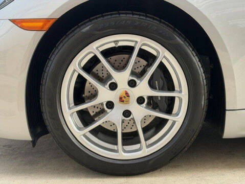 2024 Porsche 718 Cayman