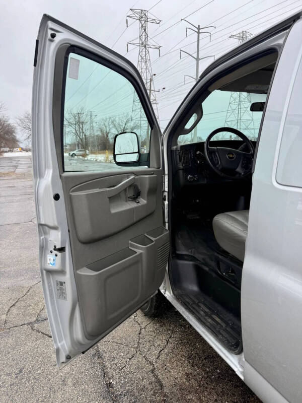 2020 Chevrolet Express 2500