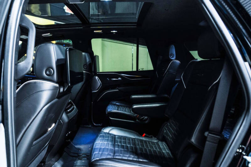 2024 Cadillac Escalade-V