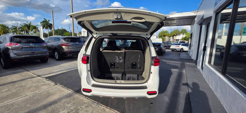 2019 Kia Sedona