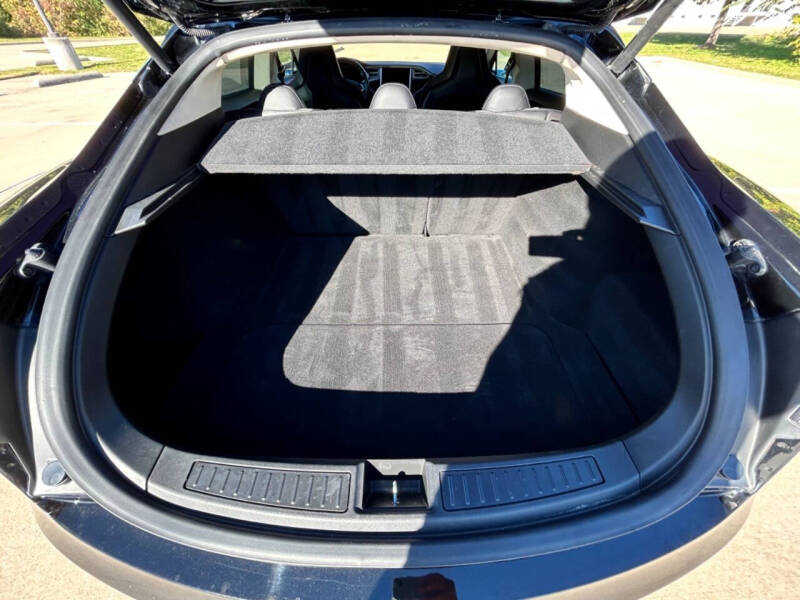 2014 Tesla Model S 85