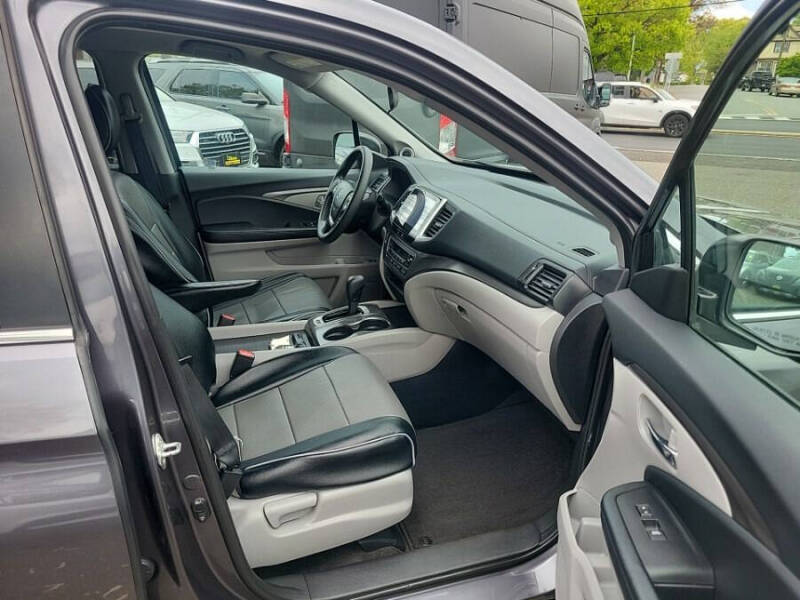 2017 Honda Pilot EX
