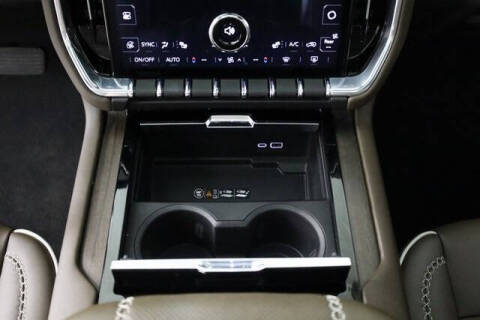 2025 GMC Yukon Denali Ultimate