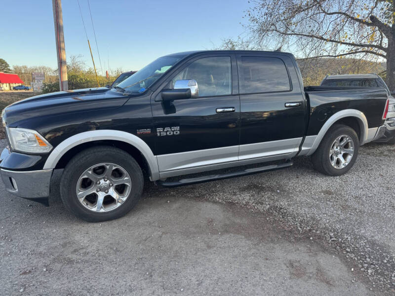 2016 RAM Ram 1500 Pickup Laramie's photo