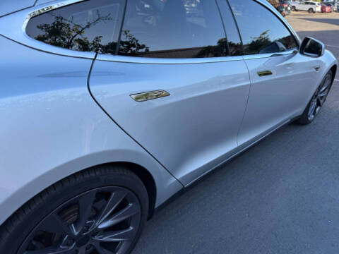 2013 Tesla Model S Performance