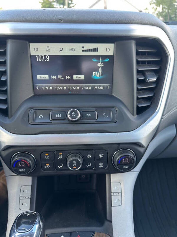 2019 GMC Acadia SLE-2