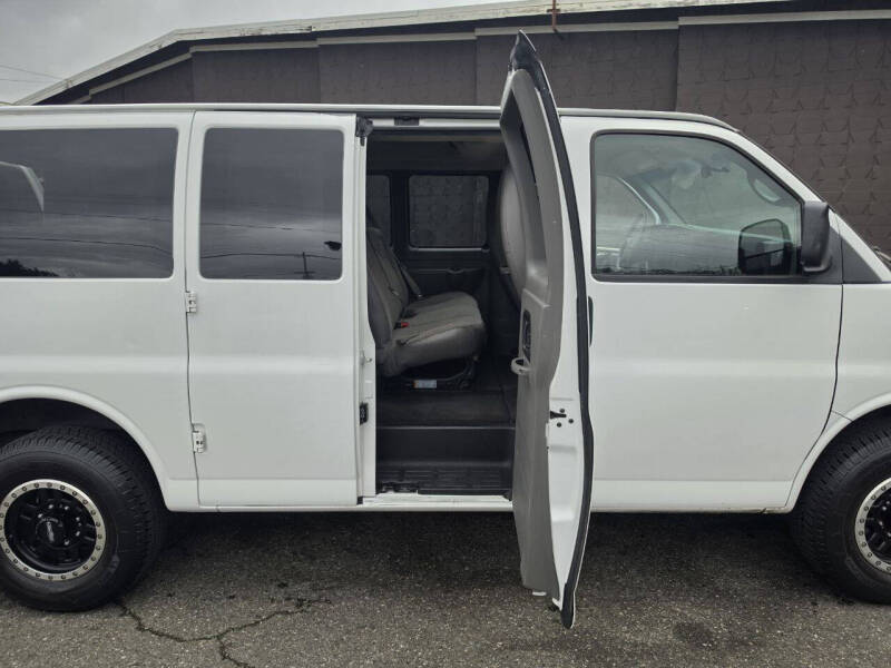 2013 Chevrolet Express LT 2500