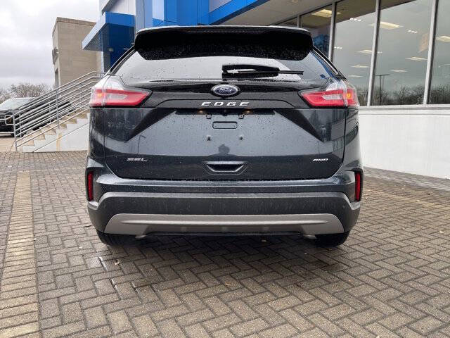 2022 Ford Edge SEL
