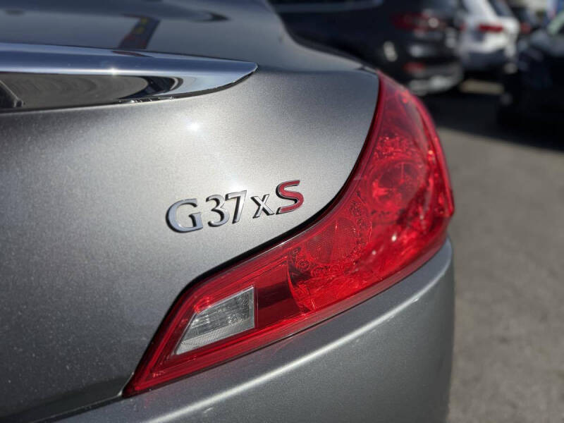 2012 Infiniti G37 Coupe x