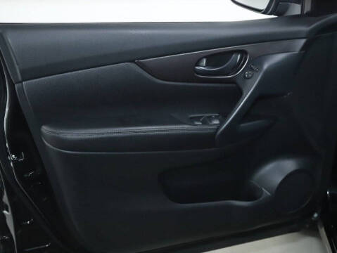 2022 Nissan Rogue Sport S