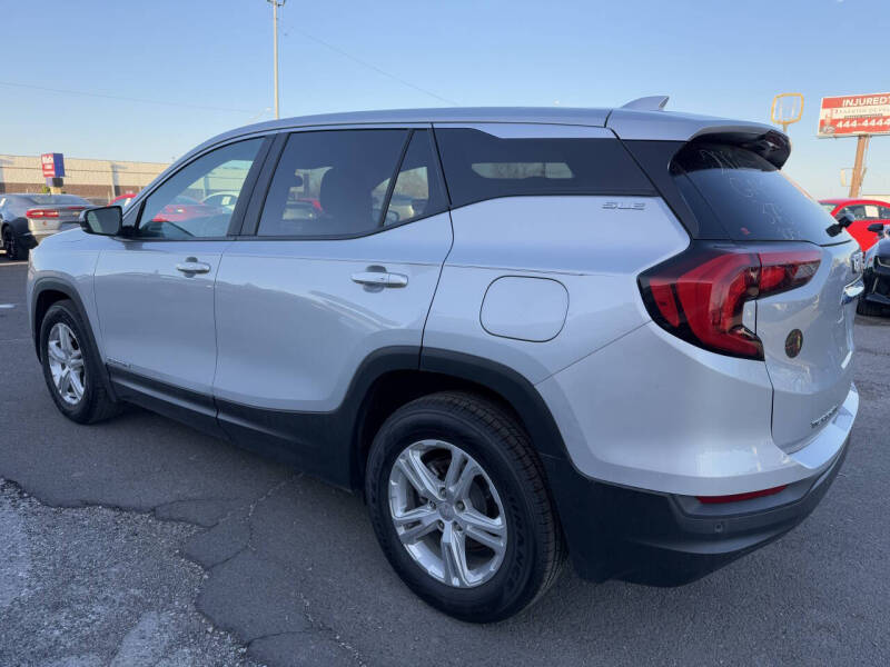 2021 GMC Terrain SLE