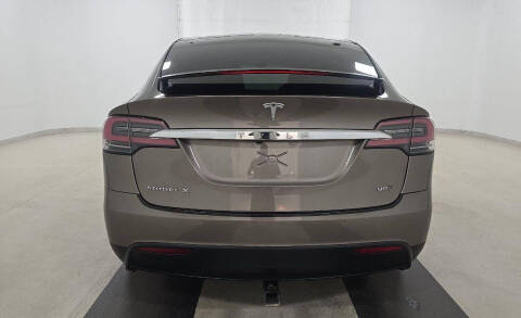 2016 Tesla Model X 90D