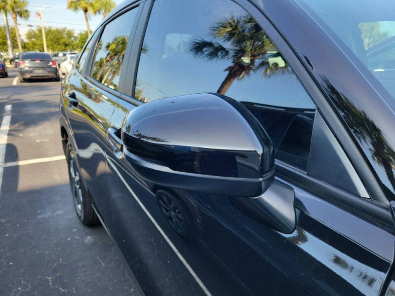 2026 Honda HR-V LX