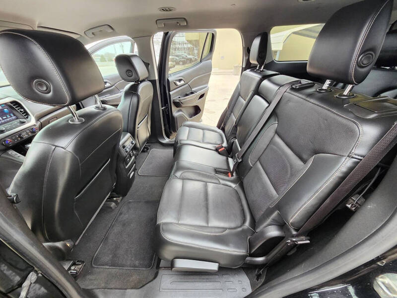 2017 GMC Acadia SLT-1