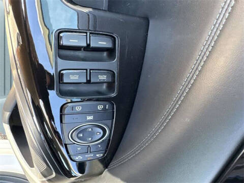 2020 Kia Cadenza Technology