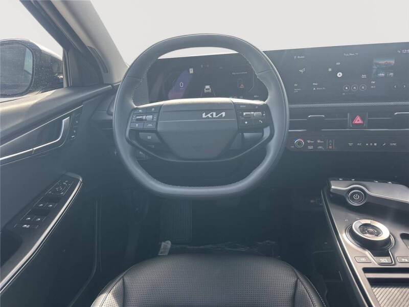 2025 Kia EV6 Wind