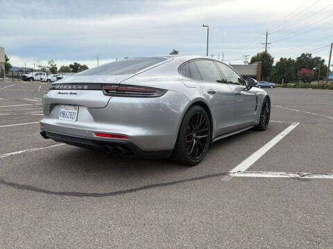2017 Porsche Panamera