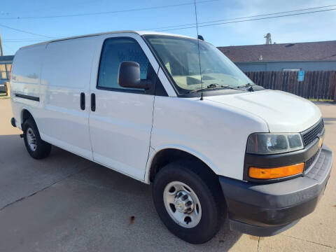 2020 Chevrolet Express 3500