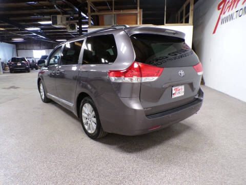 2011 Toyota Sienna XLE 7-Passenger
