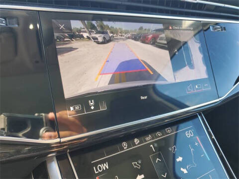 2020 Audi Q7 quattro Premium Plus 55 TFSI