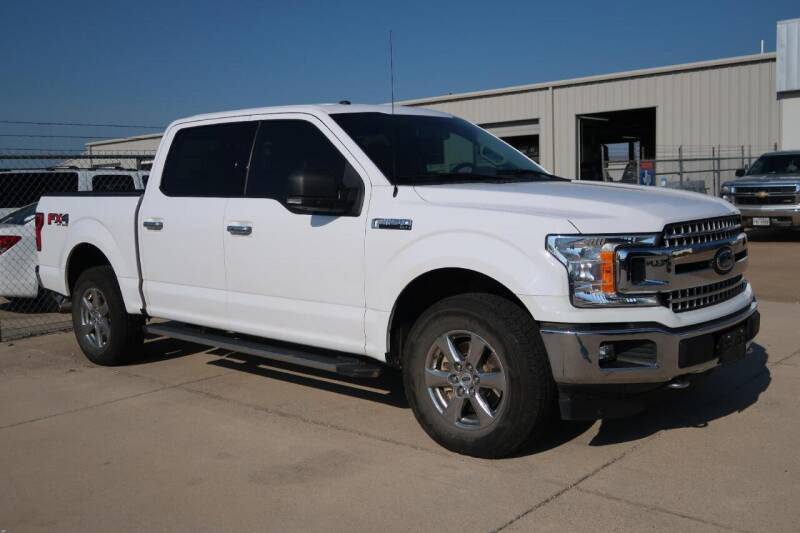 2018 Ford F-150 for sale at Lipscomb Auto Center in Bowie TX
