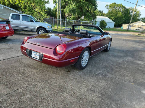 2004 Ford Thunderbird Deluxe