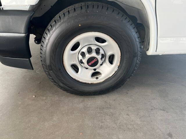 2021 GMC Savana 2500