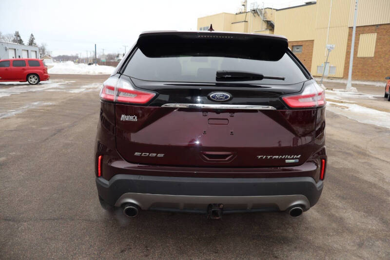 2019 Ford Edge Titanium