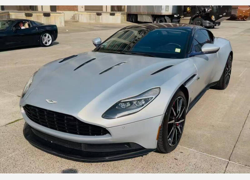 2018 Aston Martin DB11 V12