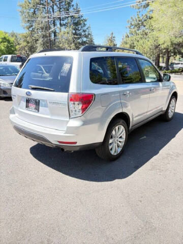 2011 Subaru Forester 2.5X Premium