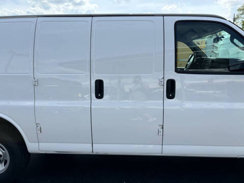 2018 Chevrolet Express 2500