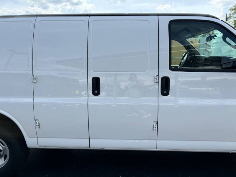 2018 Chevrolet Express 2500