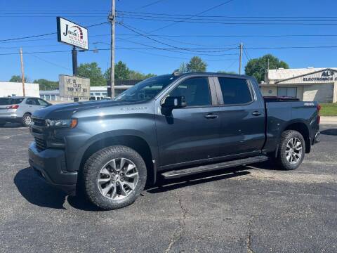2020 Chevrolet Silverado 1500 for sale at JANSEN'S AUTO SALES MIDWEST TOPPERS & ACCESSORIES in Effingham IL